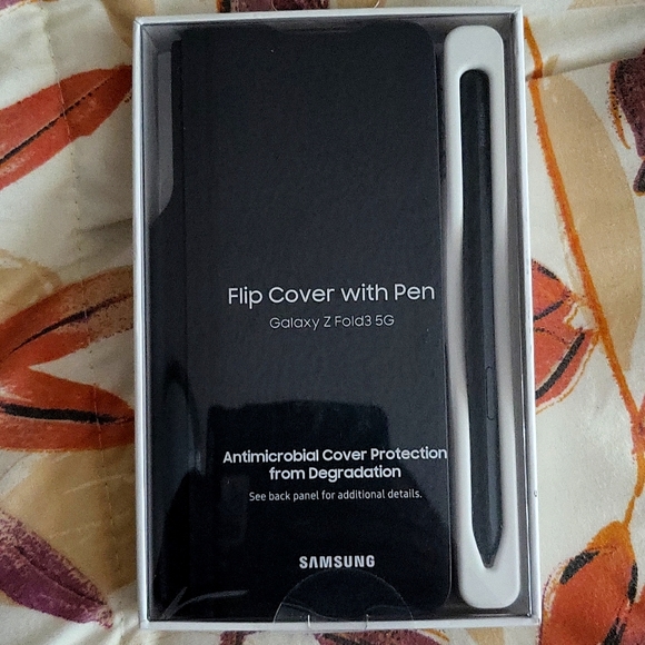 Galaxy Z Fold3 case